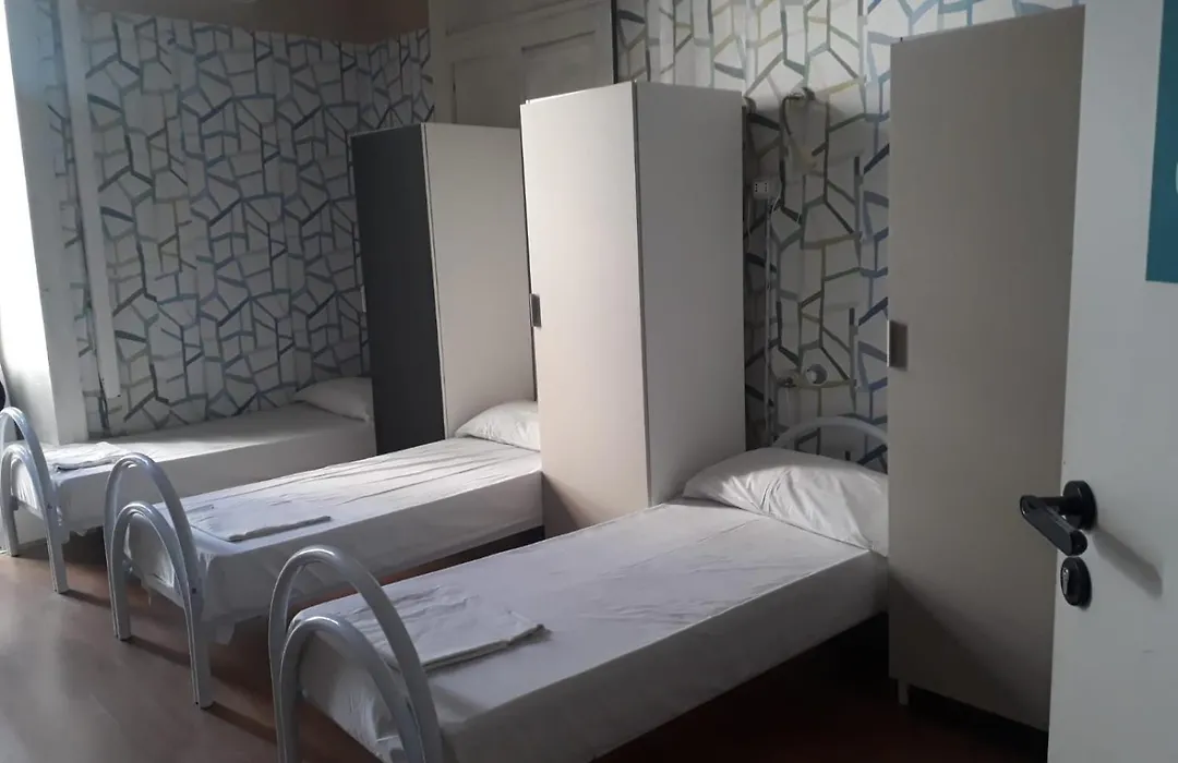 Balarm - Hostel And Bar-1